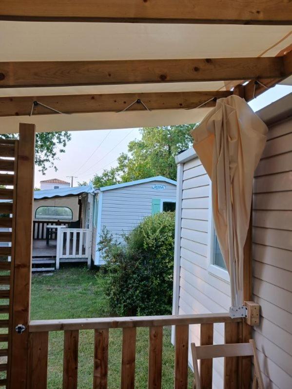 Mobilhome 6 Pers Avec Clim Saint-Georges-de-Didonne Εξωτερικό φωτογραφία